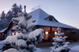 Spring, summer, autumn and winter. 3 Essential Tips To Keep You Warm During The Winter Season Standingcloud