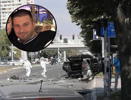 Španska misica olat bilbao gonzales (20) i strahinja stojanović (28), pod čiji je audi u petak podmetnuta bomba, dali su izjave policiji povodom slučaja za koji se sumnja da je reč o nastavku obračuna kriminalnih klanova, piše blic. Ubijeni Stojanovic Nije Jedina Meta U Opasnosti Jos Jedan Ucesnik U Likvidaciji Advokata Dragoslava Mise Ognjanovica Foto Glas Javnosti Medijski Portal