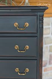 Antiquing Wax And White Wax On Black Gorgeous Finish Great Tutorial From All Dolled Up Black Painted Furniture Painted Furniture Distressed Furniture