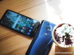 Smartphones like the asus zenfone max pro m1 and xiaomi redmi note 5 . Moto G6 Vs Moto G6 Play Which Should You Buy Android Central