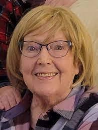 Penelope Hendricks's Instagram, Twitter & Facebook