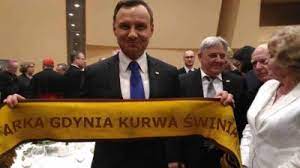 Morski związkowy klub sportowy arka gdynia ( lehçe telaffuzu: Arka Gdynia Nonsensopedia Polska Encyklopedia Humoru