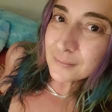 Wearing eye protection goggles in the shower after a breakup