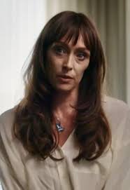 Juliet Bryant's Instagram, Twitter & Facebook