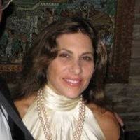 Lauren Caban's Instagram, Twitter & Facebook