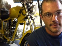 Choppers and shoppers riding toward Rosalia