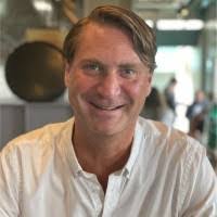 Tom Borgen's Instagram, Twitter & Facebook