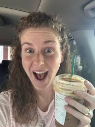 🚨ATTENTION🚨 Hey you….. Struggling to stay accountable and disciplined  with your nutrition and workouts? Whether you're at the gym or exercising  from home, I'm here to support you with personalized 1:1/Online Training