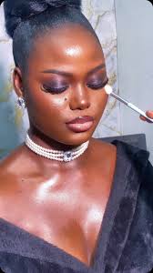 🌟✨, ., ., ., Makeup @adebolasbeauty , Stylist @paparazzy_beauty , ., .,  #makeupofinstagram #makeup #makeupartist #makeuptutorial #makeupoftheday  #smallbusinessowner #smallbusinesssupport ...