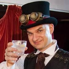 Philippa Clarke (@lushiepippa)