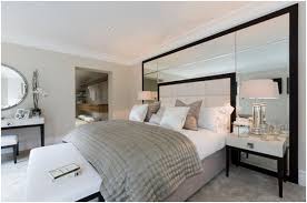 Every living room needs a sofa, every bedroom needs a bed and every bathroom needs a mirror. 7 Ideas Of How To Use Mirrored Headboards In Bedroom Wall Decor Printmeposter Com Blog
