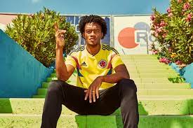 Maillot officiel colombie domicile flocage type fan style falcao 9 saison 2018/2019 coupe du monde. Adidas Devoile Les Maillots De La Colombie Pour La Coupe Du Monde 2018