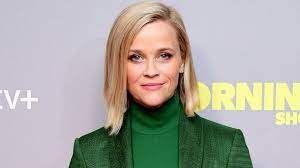 Reese witherspoon is an acclaimed celebrity. Tanzchen Reese Witherspoon Feiert Lied Ihres Sohnes