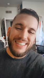 looking fresh thanks to @designateddani!! #firsttiktok #2024 #haircut  #haircuttransformation