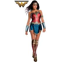Wonder woman is a 2017 american superhero film based on the dc comics character of the same name, produced by dc films in association with ratpac entertainment and chinese company. Wonder Woman Deluxe Kostum Fur Damen