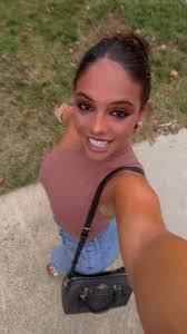 Brooke Rausch's Instagram, Twitter & Facebook