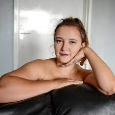 I have no regrets about going on Naked Attraction... and I'd do it again!'  - Jess from Burslem talks about baring all on national television -  Stoke-on-Trent Live