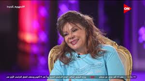 كشفت الفنانة صفاء أبو السعود عن تفاصيل تحول أعمالها من الكوميديا إلى الدراما وأرجعت الفضل في ذلك إلي الكاتبة فتحية العسال والمخرجة إنعام محمد على. Pvgl1ip5pkoyhm
