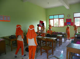2008/ 2009 smp negeri 2 rengel jl. Manfaat Besar Piket Sekolah Nurul Hidayah