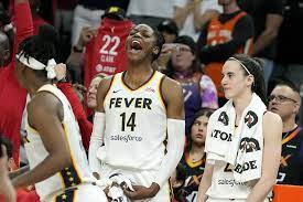Caitlin Clark sent a touching message to one of her teammates who is  leaving Indiana Fever | Marca