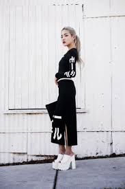 27 High Impact Outfits From The Streets Of Tokyo Korean Street Fashion Korean Fashion Trends Tokyo Fashion