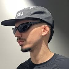 Listen to RA.592 DJ Minx by Resident Advisor in RA playlist online for free 