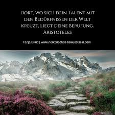 Was es alles gibt, was ich nicht brauche. Spruch Aristoteles Weisheiten Spruche Spirituelle Zitate Weisheiten Zitate