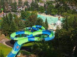 Carte Des Activites Parc Aquatique Sommet Saint Sauveur