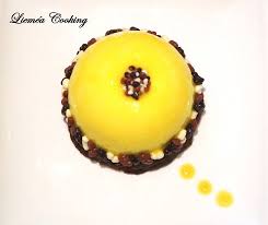Dome De Mousse De Fruits Exotiques Cœur Coulant Praline Liemea Cooking Mousse Fruit Fruits Exotiques Fruits