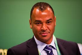 Convidado", Cafu celebra chance de ajudar Seleção novamente
