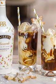 Baileys Almande Iced Coffee Give Your Iced Coffee An Extra Kick With Cinnamon Syrup And Light Tasting Dairy Free Bai Baileys Almande Baileys Recipes Baileys