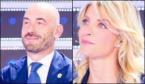 Such as png, jpg, animated gifs, pic art, symbol, blackandwhite, picture, etc. Matteo Bassetti Chi E Eta Cv Padre Moglie Instagram Figli Famiglia