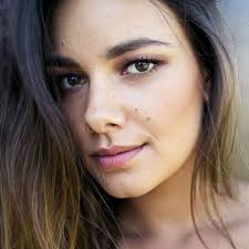 Check spelling or type a new query. Iris Mareike Steen Gzsz Star Hat Geheiratet Gala De