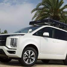 新型デリカd 5のactive gear その塗り分け アリかも カディスが提案するオフ系カスタム スタイルワゴン ドレスアップナビ カードレスアップの情報を発信するwebサイト ジムニー デリカd5 カディス