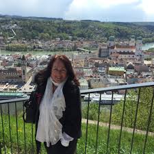 You will be offered a variety of massage techniques where the soft tissue of the body will be manipulated to help improve body functions. Leonie Matos Travel Experts