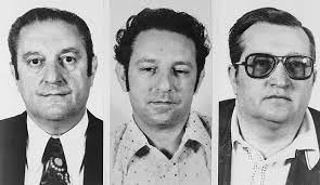 📸 Calabrian-born Michelangelo “Michael” Mandaglio (1920-1990)  naturalization record. ⏳ In the late 80s, Mandaglio was described as the  “reputed head of Gambino Family labor operations in New Jersey,” as the  leader of