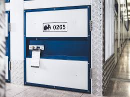 Gunstige Lagerboxen Ab 1m Grosse Findet Ihr Bei Uns In Der Hattinger Strasse 951 In Bochum Bochum Mobel Einlagern Lagerflache