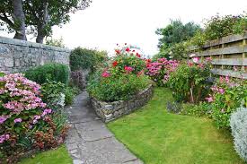 Kleiner Garten Grosse Wirkung 11 Gestaltungstipps Schrebergarten Garten Garten Ideen