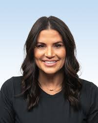 Kelli French's Instagram, Twitter & Facebook