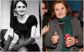 Jump to navigation jump to search. Eva Holubova Odhalila Tvar Bez Vrasek Z Depresi A Alkoholu A Jaka Byla Kocka Expres Cz