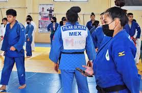 Luz Olvera se integra como entrenadora al equipo de Judo