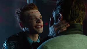 Gotham S03E13: "Smile Like You Mean It"