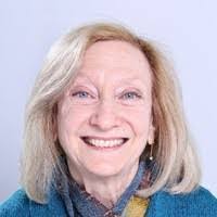 Julie Howell's Instagram, Twitter & Facebook