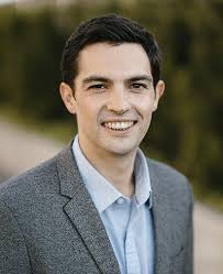 Lavon Ferguson-Financial Advisor, Ameriprise Financial Services, LLC, 1101  Summitview Ave, Yakima, WA 98902, US