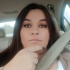 Where can kids eat for free