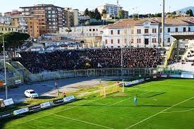 Gli ultimi due anni non sono stati facili. Us Catanzaro Un Tifo Nobile E Bello Calabriamagnifica It