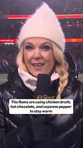 19° at kickoff in Chicago 🥶 (Via NBC)