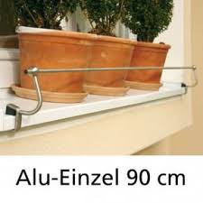 Kein Bohren Und Keine Beschadigungen An Der Wand Mit Der Multi Klemm Fix Keiltechnik Werden Aufwand Blumenkasten Blumenkasten Fenster Blumenkasten Fensterbank