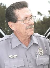 County considers animal control lawsuit, complaints