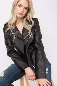 Whoa Hot Mama Alert Feel Like A Rock Star In This Cool Faux Leather Jacket Spice Up Any Outf Leather Jackets Women Leather Jacket Girl Leather Outfit